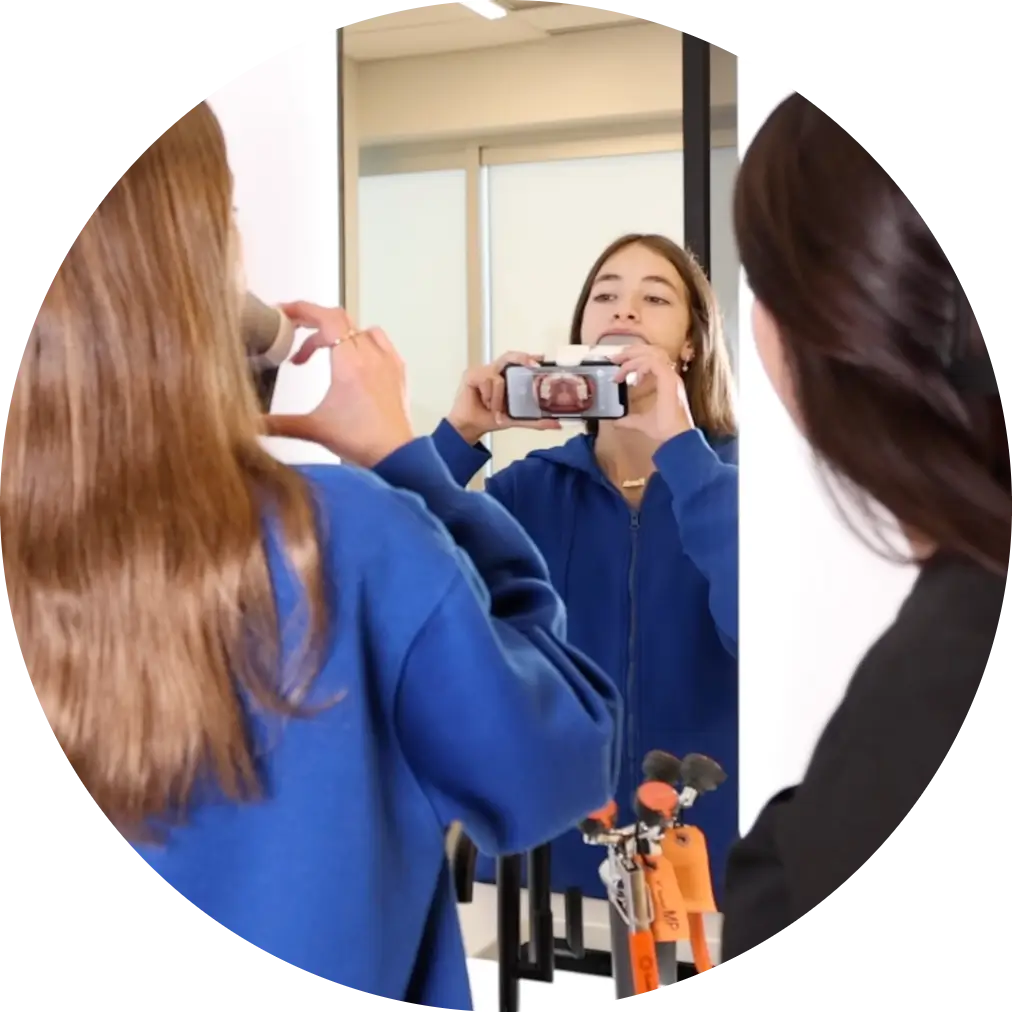 orthodontist-vaughan-convenience-of-an-app Orthodontist Vaughan Convenience of an App